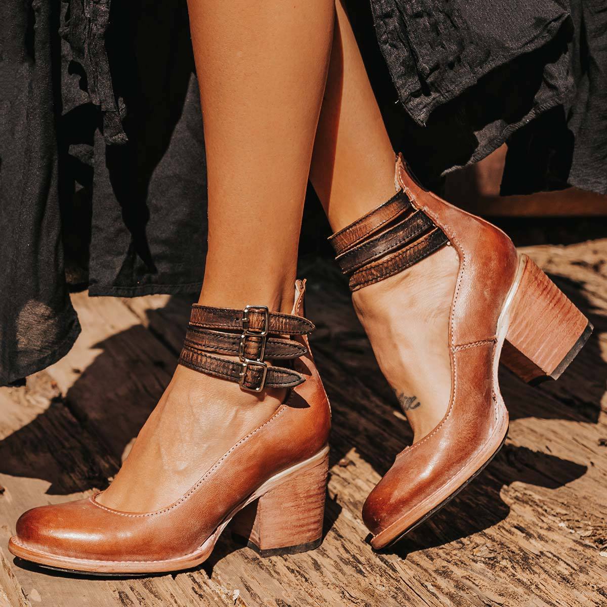 Mariene – Leren schoenen met blokhak en ronde neus