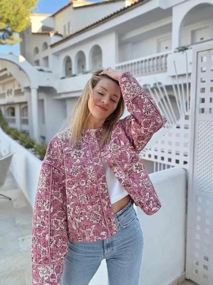 Delfina | Tijdloze en elegante winterkleding