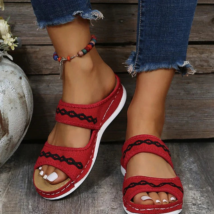 Maite – Comfortabele wedgesandalen met borduursel voor dames