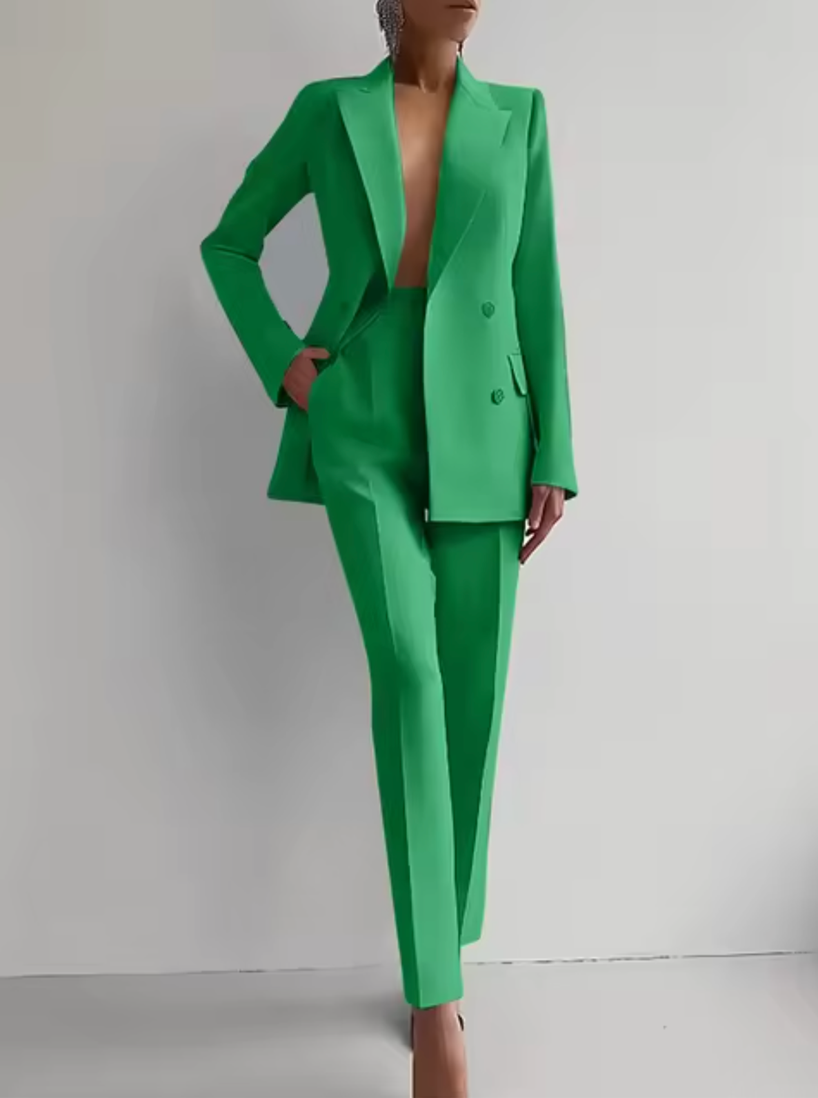 Mariza – Set van blazer en geplooide broek